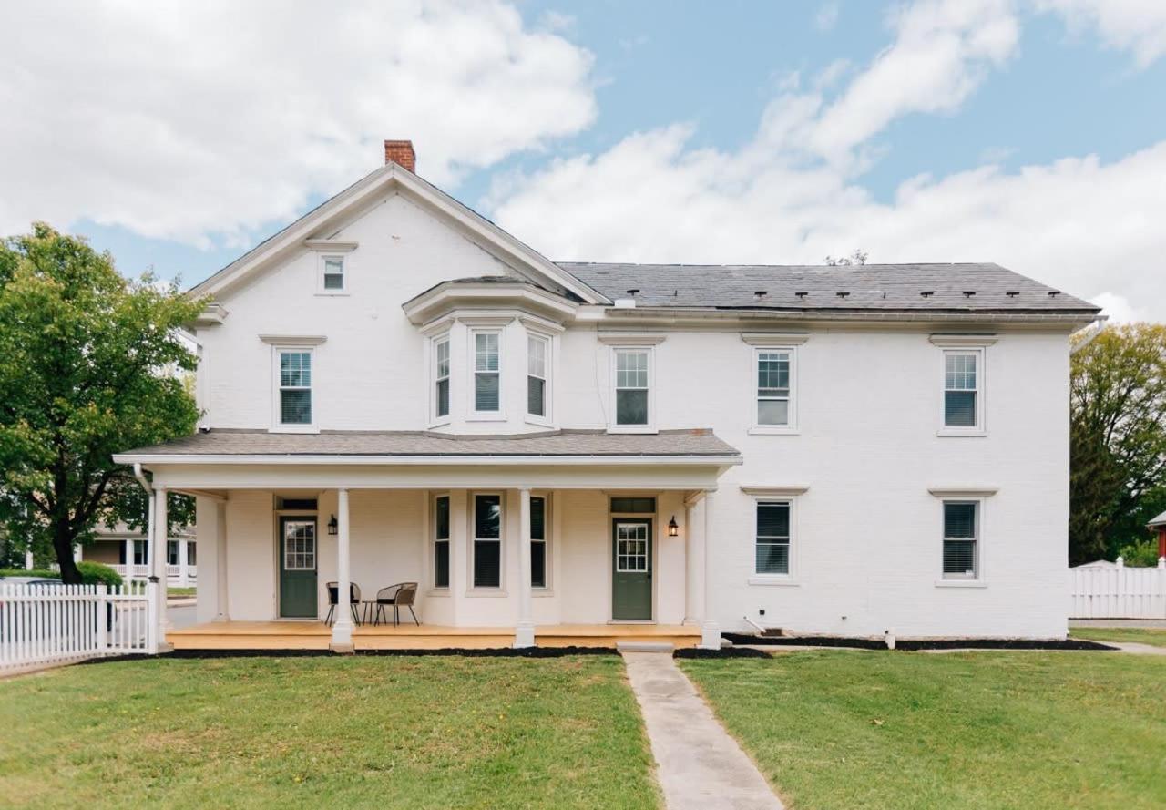 Newly Renovated Vintage Inspired Large 4 Bedroom Home Mount Joy Exterior foto