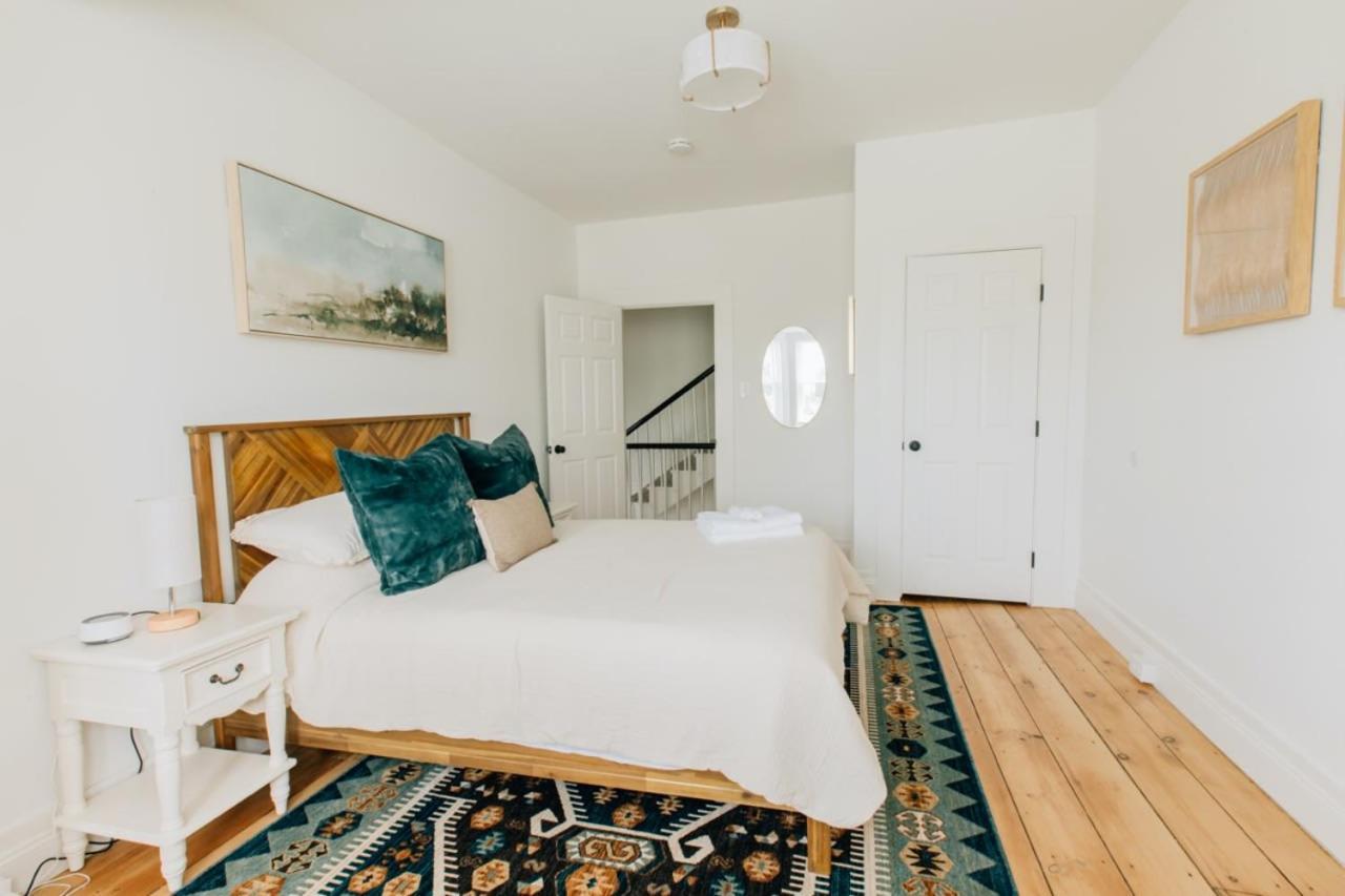 Newly Renovated Vintage Inspired Large 4 Bedroom Home Mount Joy Exterior foto